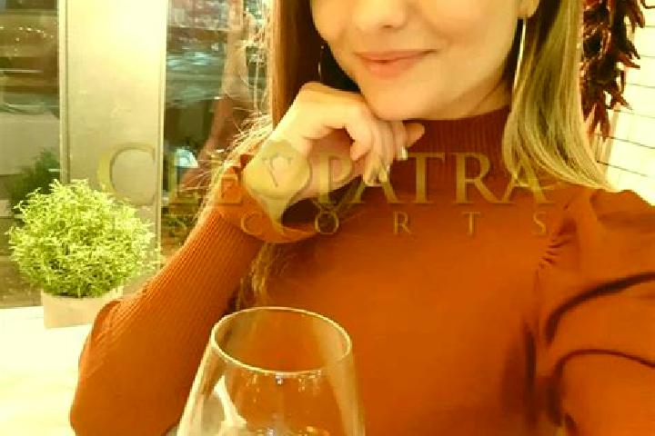 Isabella, 24, a brunette blue-eyed mediterranean companion based in Ferntree Gully. Offering Dinner Date, Roleplay, Striptease, OWO, Party Girl. Available fo...