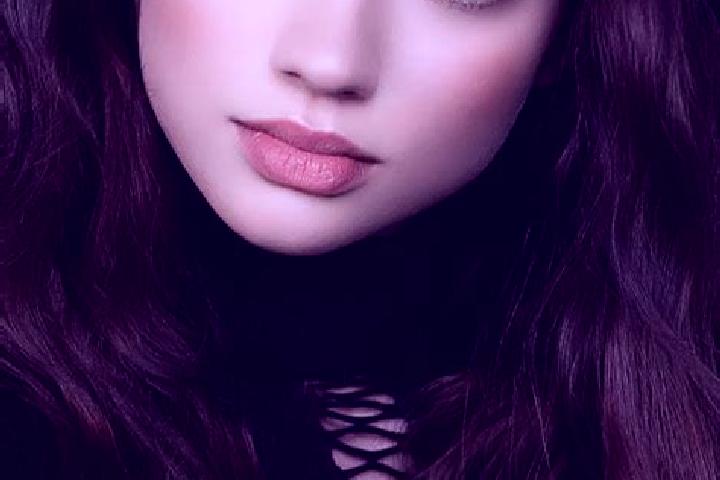 Isabella, 24, a brunette dark-eyed european companion based in Cernikovice. Offering Domination, CIM, Prostate Massage, Travel Companion, Striptease. Availab...