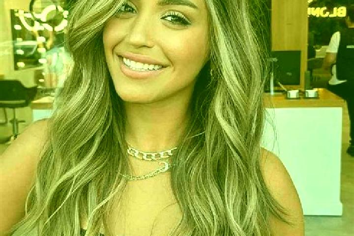 Isabella, 24, a dark blonde brown-eyed indian companion based in Drebber. Offering Deep French Kissing, CIM, Striptease. Available for incall and outcall, da...