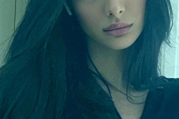 Isabella, 24, a red dark-eyed middle eastern companion based in Piasek. Offering Overnight, A-Level, Tantra. Available for incall and outcall, overnight book...