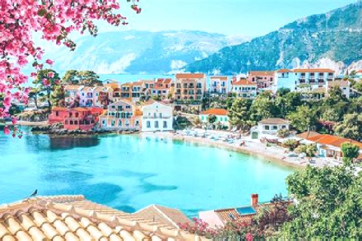 Isabella, 24 — Escort in Dendrochori, Greece