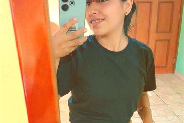Isabella, 24 — Escort in Patlicha, Mexico