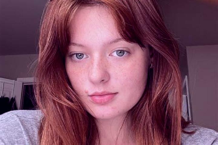 Isabella, 25, a auburn grey-eyed middle eastern companion based in Maritas. Offering Duos, GFE, Erotic Massage, A-Level, CIM. Available for incall and outcal...