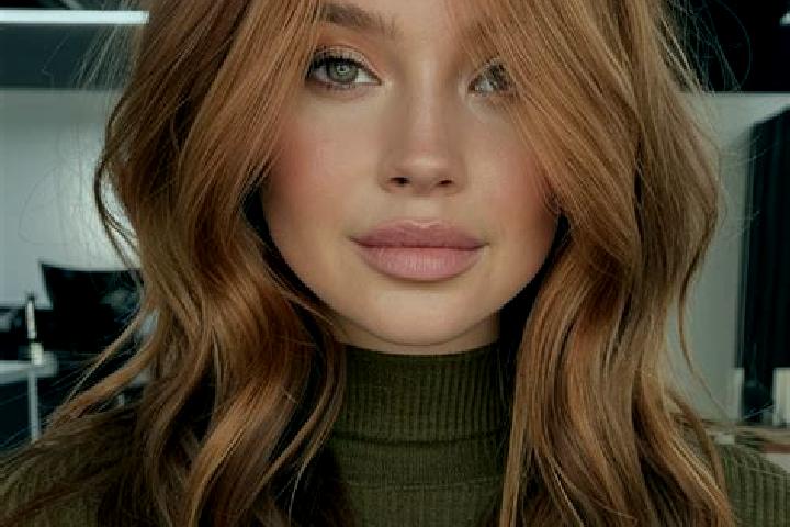 Isabella, 25, a auburn hazel-eyed slavic companion based in Greenbank. Offering A-Level, OWO, Roleplay, Erotic Massage. Available for incall and outcall, ove...