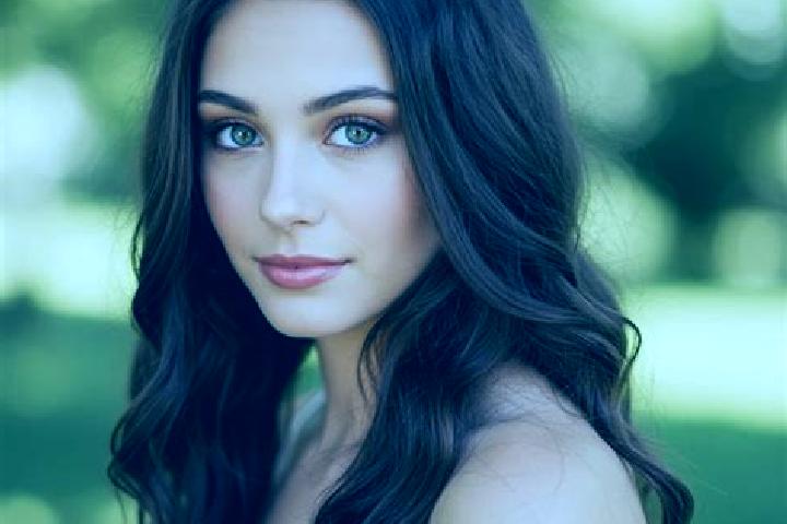 Isabella, 25, a black brown-eyed middle eastern companion based in Apen. Offering 69, Overnight, Erotic Massage, Couples. Available for incall and outcall, d...