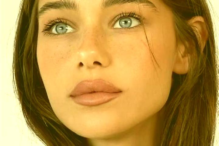 Isabella, 25, a brunette brown-eyed caribbean companion based in Rembang. Offering Deep French Kissing, OWO, Erotic Massage, GFE, Girlfriend Experience. Avai...