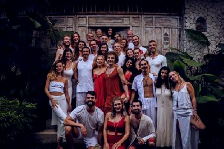 Isabella, 25, a red green-eyed european companion based in Niakaramandougou. Offering Roleplay, Deep French Kissing, Duos, Travel Companion, Tantra. Availabl...