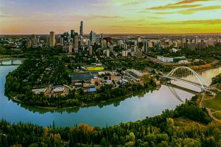 Isabella, 25 — Escort in Edmonton, Australia