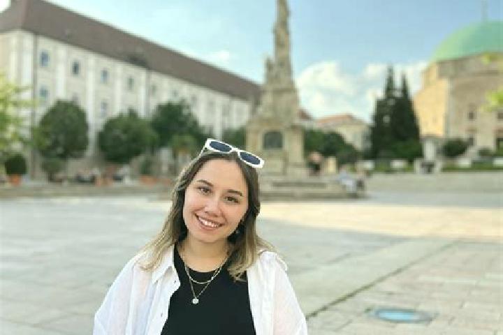 Isabella, 25 — Escort in Fonyod, Hungary