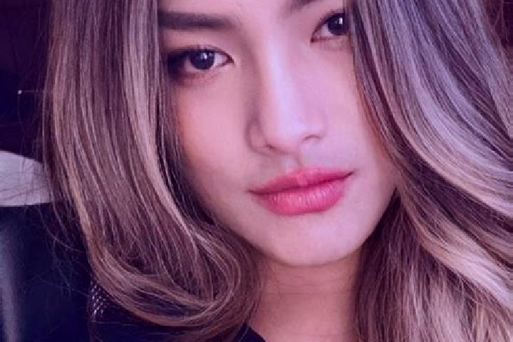 Isabella, 25 — Escort in Hollywood, United States
