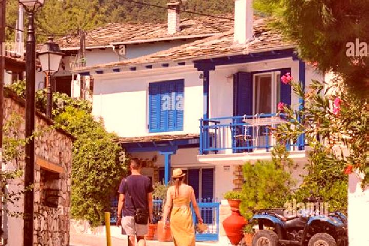 Isabella, 25 — Escort in Potamia, Greece
