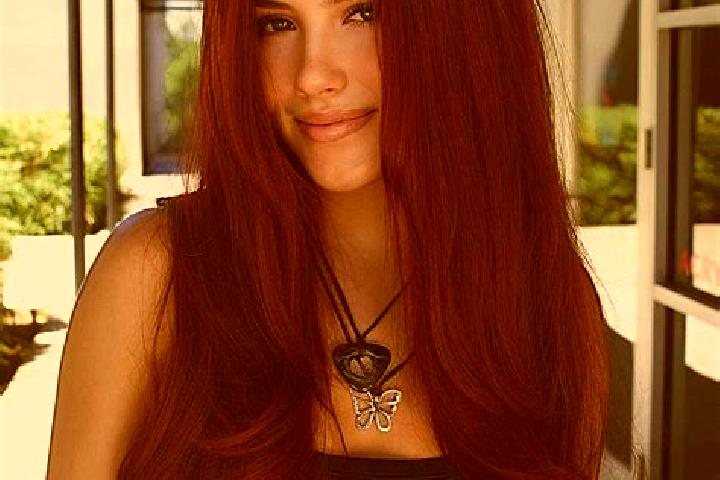 Isabella, 26, a auburn dark-eyed caucasian companion based in Sarafand. Offering Striptease, Party Girl, Couples, Girlfriend Experience. Available for incall...