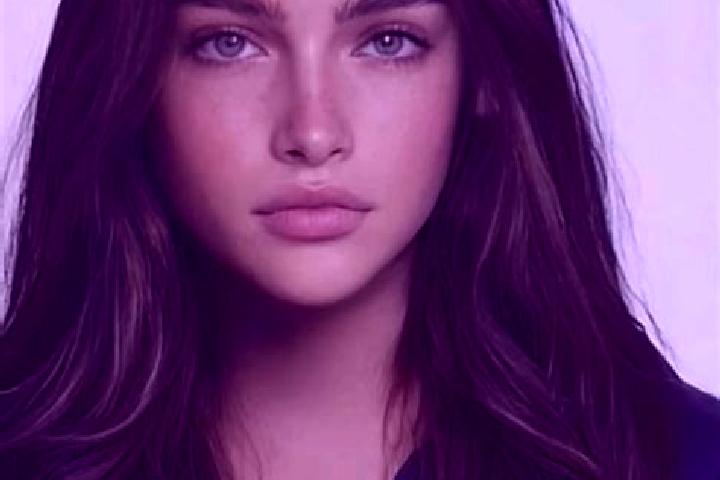 Isabella, 26, a brunette blue-eyed mixed companion based in Palwal Rural. Offering Domination, Party Girl, Prostate Massage. Available for incall and outcall...