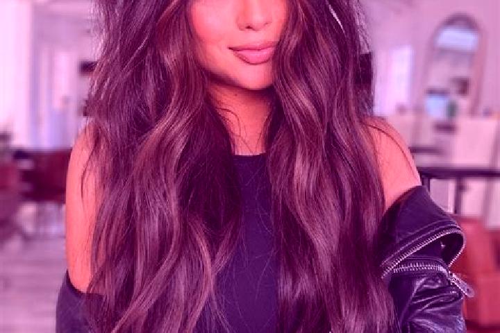 Isabella, 26, a brunette dark-eyed caribbean companion based in Barrocas. Offering GFE, 69, Party Girl. Available for incall and outcall, day and evening dates.