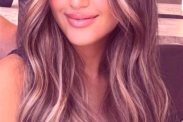 Isabella, 26, a dark blonde brown-eyed middle eastern companion based in La Cabrera. Offering Tantra, BDSM, Erotic Massage, Striptease. Available for incall ...