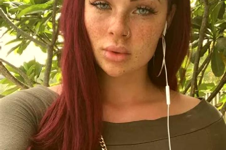 Isabella, 26, a red dark-eyed caribbean companion based in Wong Chuk Hang. Offering Overnight, Roleplay, Tantra. Available for incall and outcall, day and ev...