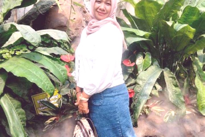 Isabella, 26 — Escort in Diwek, Indonesia