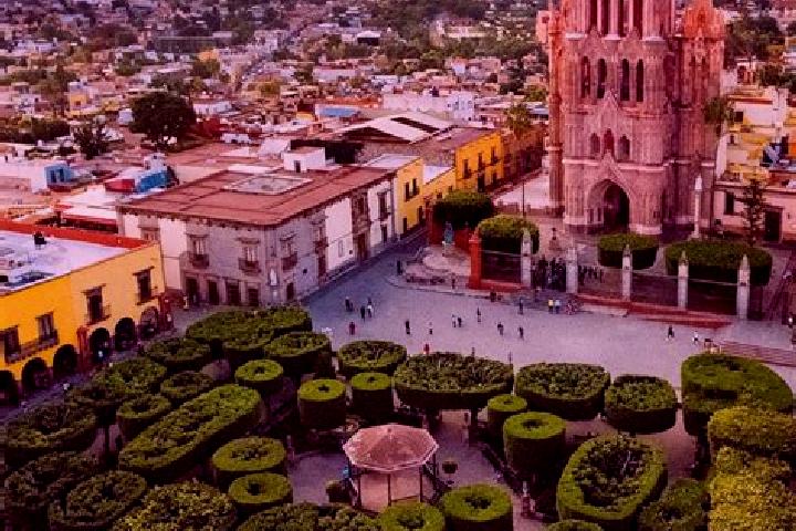 Isabella, 26 — Escort in San Miguel de Allende, Mexico