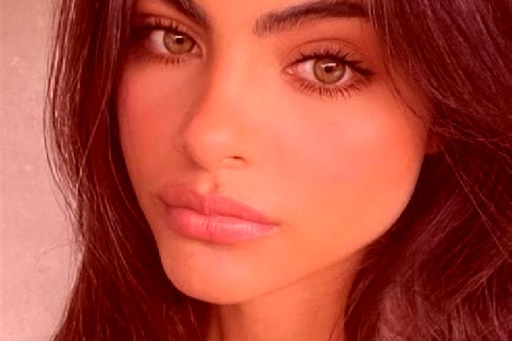 Isabella, 27, a black hazel-eyed european companion based in Fulham. Offering Duos, Fetish, Couples. Available for incall and outcall, overnight bookings ava...