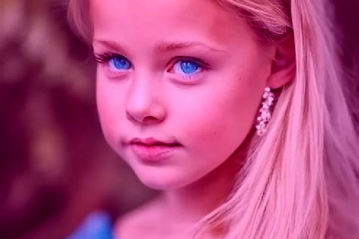 Isabella, 27, a blonde blue-eyed caucasian companion based in Porto Lucena. Offering Party Girl, Erotic Massage, Deep French Kissing, GFE. Available for inca...