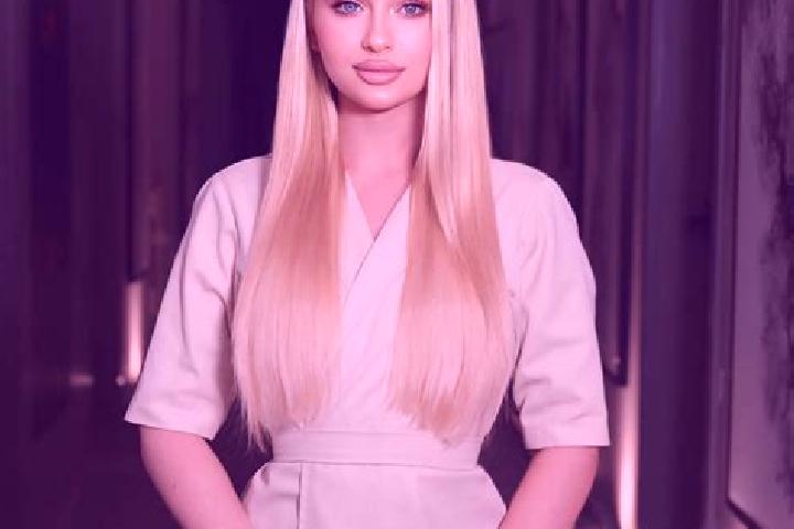 Isabella, 27, a blonde brown-eyed european companion based in Kota Trieng. Offering Striptease, Tantra, Erotic Massage. Available for incall and outcall, day...