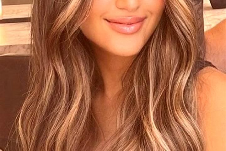 Isabella, 27, a blonde brown-eyed mixed companion based in Narthaki. Offering OWO, A-Level, Roleplay, Striptease. Available for incall and outcall, overnight...