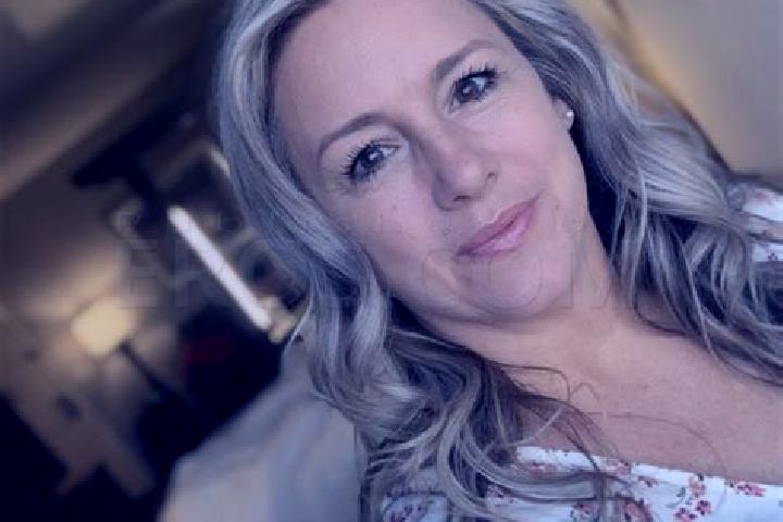 Isabella, 27, a blonde grey-eyed caucasian companion based in Cherry Burton. Offering Dinner Date, GFE, Couples, Massage. Available for incall and outcall, o...