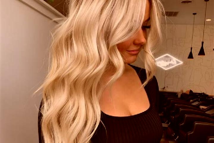 Isabella, 27, a platinum blonde dark-eyed latina companion based in Jimena de la Frontera. Offering Tantra, A-Level, CIM, Party Girl, Dinner Date. Available ...