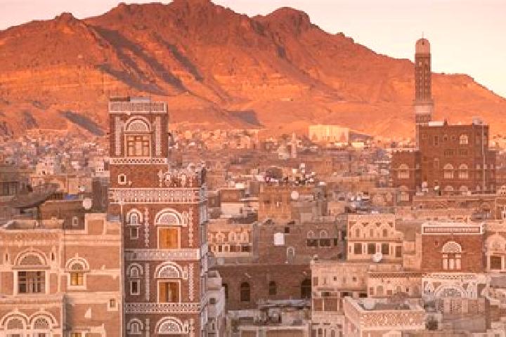 Isabella, 27 — Escort in Ahwar, Yemen