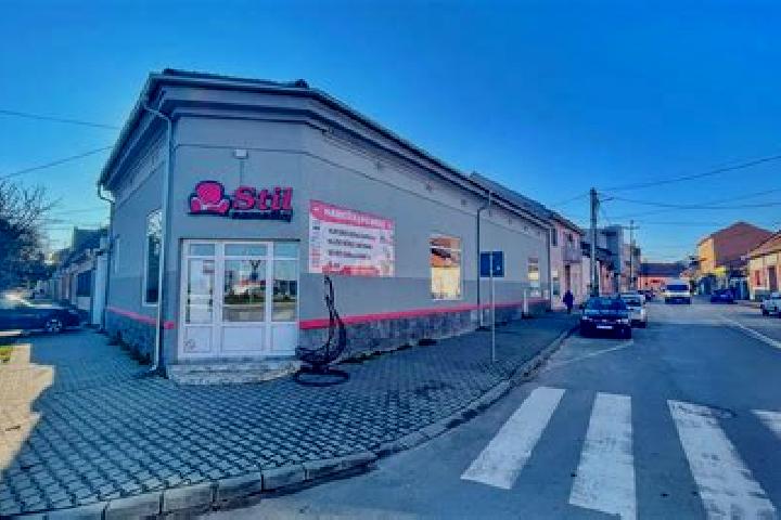 Isabella, 27 — Escort in Alibunar, Serbia
