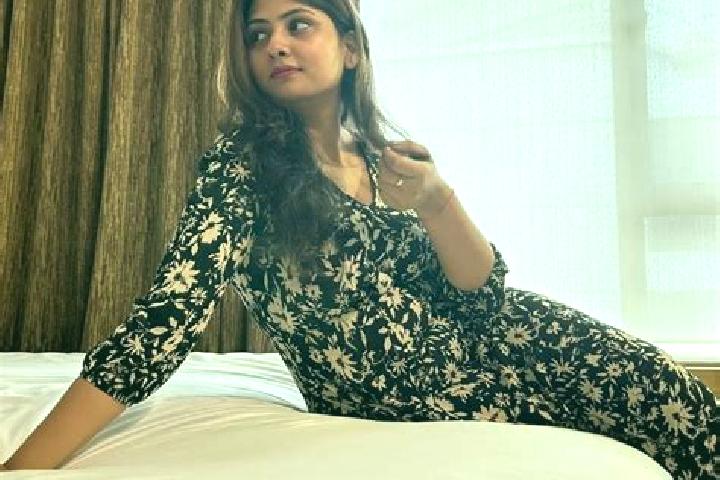 Isabella, 27 — Escort in Aluva, India