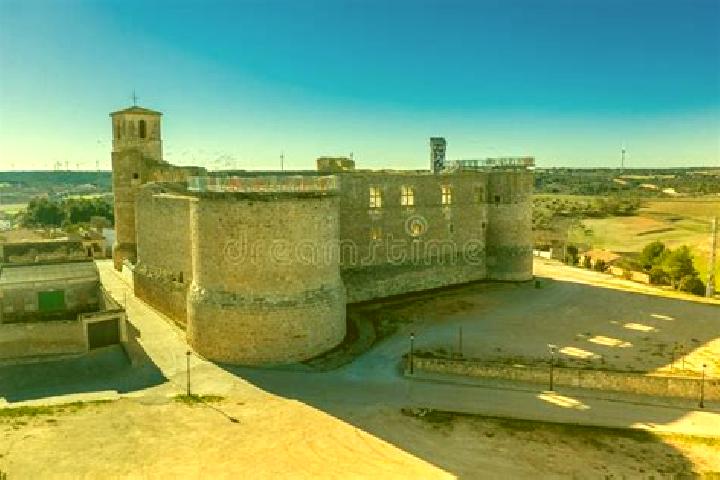 Isabella, 27 — Escort in Castillo de Garcimunoz, Spain