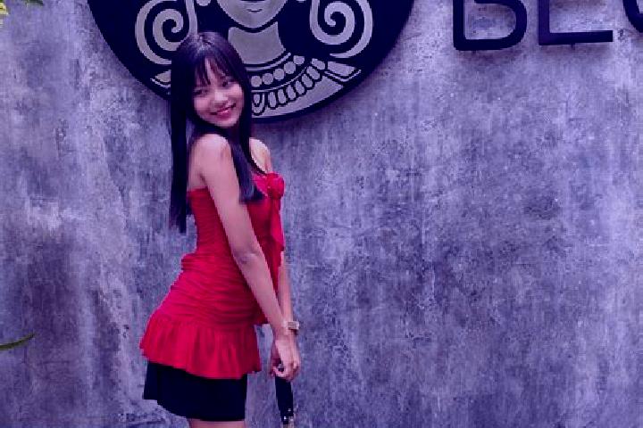 Isabella, 27 — Escort in Paw Maing, Myanmar
