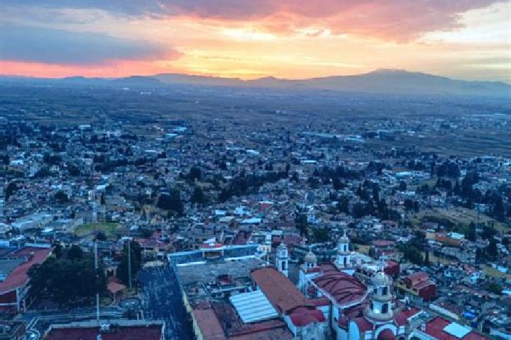 Isabella, 27 — Escort in San Pedro Huitzizilapan, Mexico