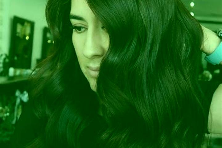 Isabella, 28, a auburn dark-eyed indian companion based in Greiggs. Offering Deep French Kissing, Party Girl, Striptease. Available for incall and outcall, d...