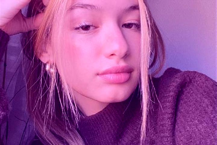 Isabella, 28, a blonde brown-eyed asian companion based in Isla Raton. Offering Tantra, Duos, 69, Dinner Date. Available for incall and outcall, overnight bo...