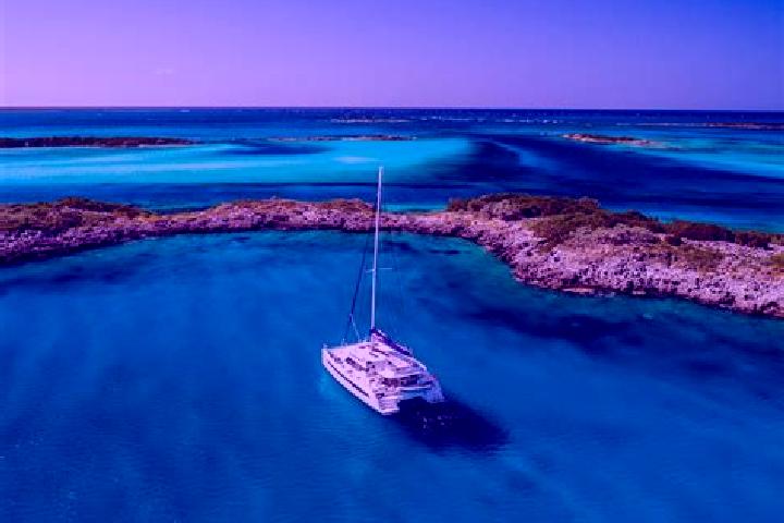 Isabella, 28 — Escort in The Moorings, Cayman Islands
