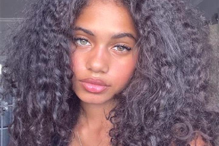 Isabella, 29, a auburn blue-eyed ebony companion based in Borgo San Giacomo. Offering Tantra, 69, CIM, Massage. Available for incall and outcall, day and eve...