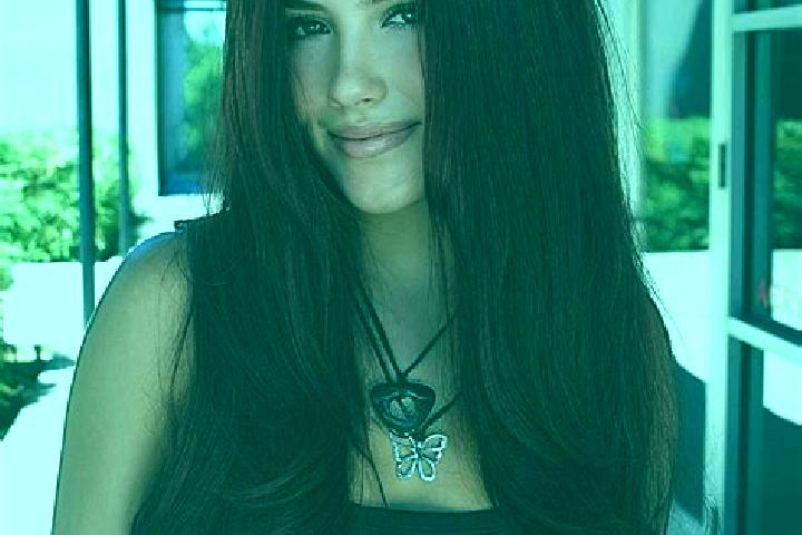 Isabella, 29, a auburn dark-eyed mixed companion based in Cabauw. Offering A-Level, Erotic Massage, Domination, Party Girl. Available for incall and outcall,...