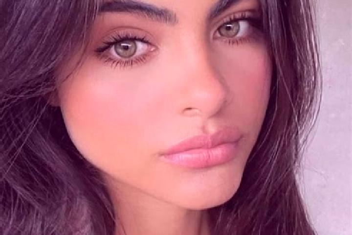 Isabella, 29, a black hazel-eyed european companion based in Natters. Offering A-Level, Duos, BDSM. Available for incall and outcall, overnight bookings avai...