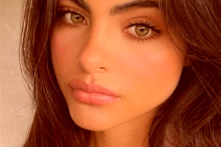 Isabella, 29, a brunette green-eyed latina companion based in Peralta. Offering Tantra, Fetish, 69. Available for incall and outcall, overnight bookings avai...