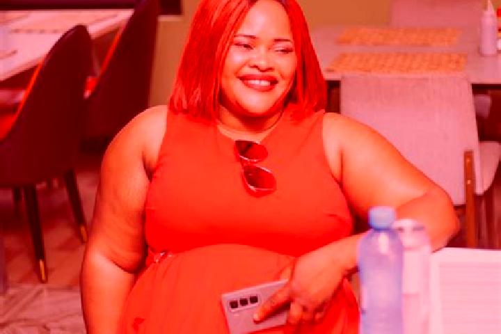 Isabella, 29, a chestnut green-eyed caucasian companion based in Mpongwe. Offering A-Level, Erotic Massage, CIM. Available for incall and outcall, overnight ...