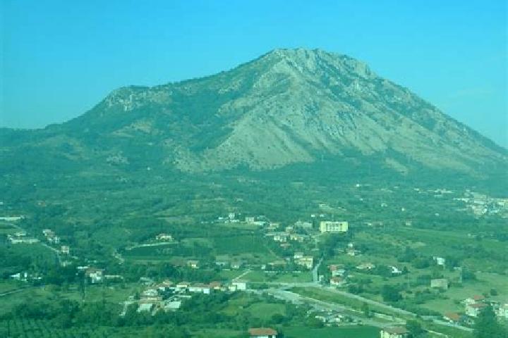 Isabella, 29 — Escort in Campoli del Monte Taburno, Italy