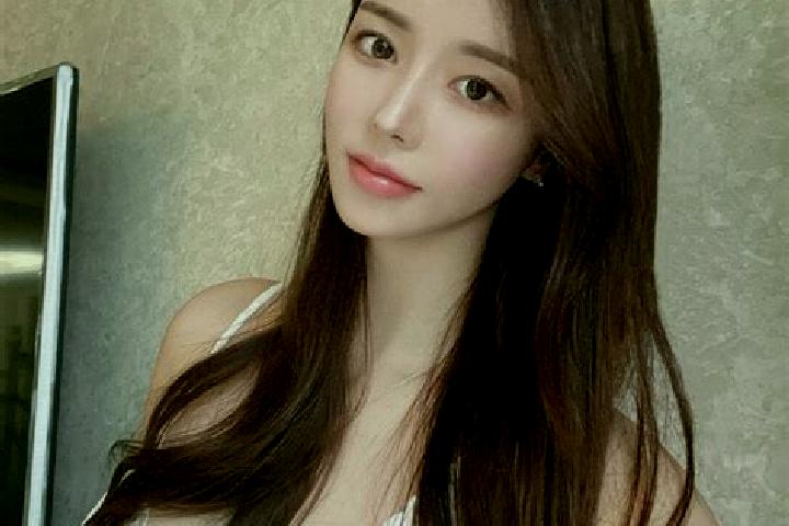 Isabella, 29 — Escort in Dongzhen, China