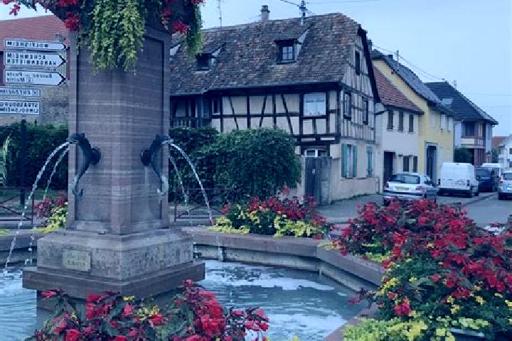 Isabella, 29 — Escort in Holtzheim, France