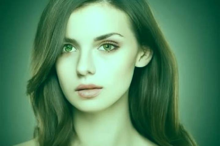 Isabella, 30, a auburn amber-eyed caucasian companion based in Begoua. Offering OWO, Dinner Date, Prostate Massage, CIM, Tantra. Available for incall and out...