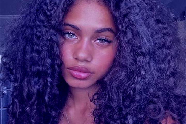 Isabella, 30, a auburn blue-eyed ebony companion based in Mdjoyezi. Offering Dinner Date, Party Girl, CIM. Available for incall and outcall, overnight bookin...