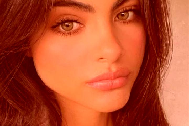 Isabella, 30, a black brown-eyed indian companion based in Manyana. Offering Striptease, Deep French Kissing, Domination. Available for incall and outcall, d...