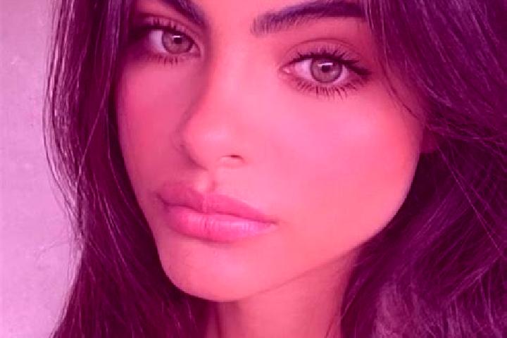 Isabella, 30, a blonde hazel-eyed middle eastern companion based in Ouzouer-le-Marche. Offering A-Level, Deep French Kissing, OWO, Striptease. Available for ...