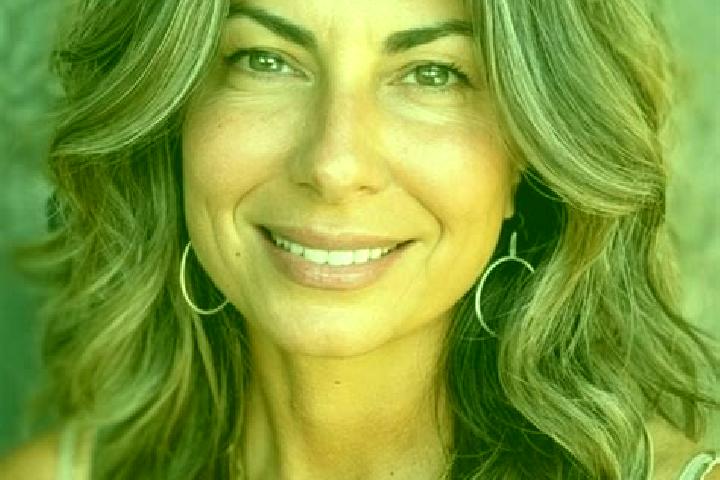 Isabella, 30, a brunette grey-eyed latina companion based in Somusca. Offering CIM, Tantra. Available for incall and outcall, overnight bookings available.